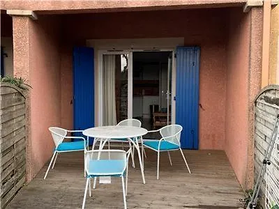 Les Berges Du Canal *